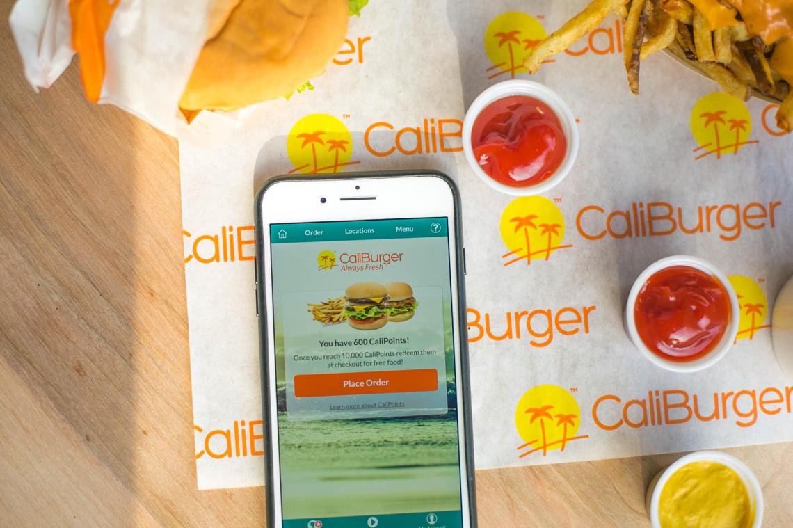 23456571_256195564906135_4382005970778341220_o